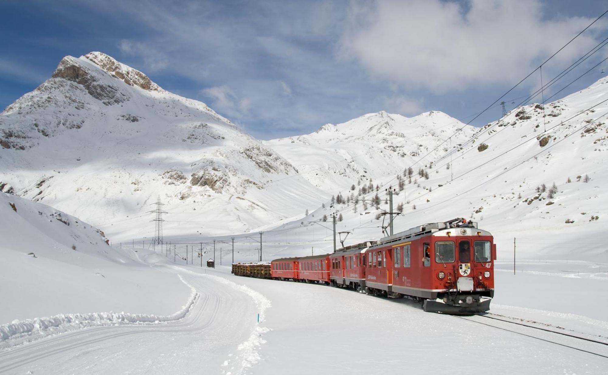 Bernina Suites - Vicino Al Bernina Express Tirano Exterior foto